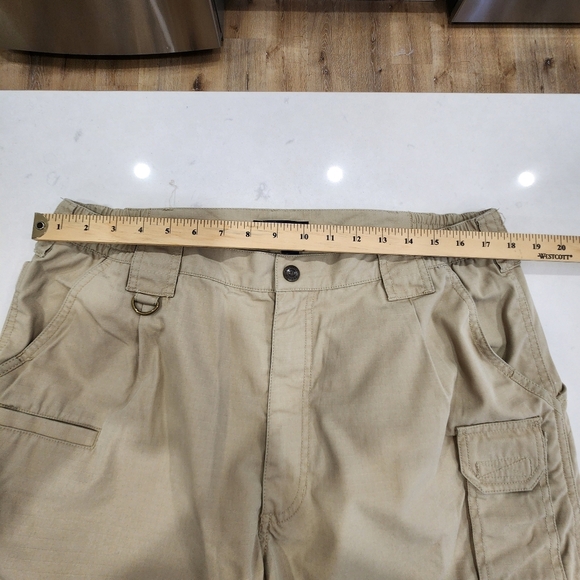 5.11 Tactical Series Cargo Pants Beige Tan Double Knee Elastic Waist Mens 36x30 - Picture 10 of 14